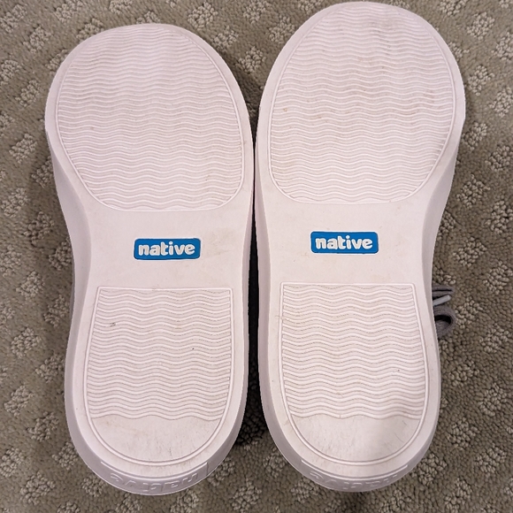 Native Sneakers - Picture 4 of 8